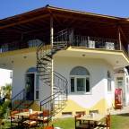 Премиальные горящие туры в Битез Турцию для 2 взрослых на 12 дней на август 2026 - Chronos Beach Hotel