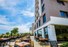 Royal Axis Suites Hotel