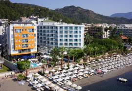 Cettia Beach Resort Hotel