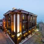 Горящие для молодоженов туры в Турцию из Уфы для 2 взрослых от Travelata на март 2026 - GLK PREMIER Sea Mansion Suites Spa