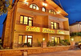 Dedeli Deluxe Hotel