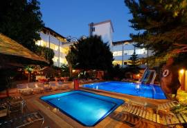 Huner Apartments Hotel