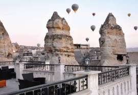 Stone House Cave Hotel