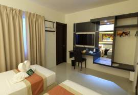 Southpole Central Hotel