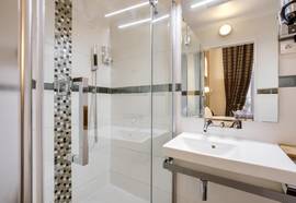 Hotel Opera Maintenon