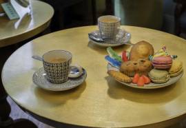 Hotel De Neuve by HappyCulture