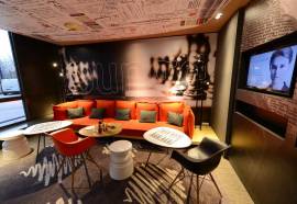 ibis Lyon Gerland Musee des Confluences