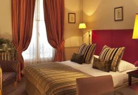 Le Saint Hotel
