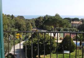 Residence Beach Hotel