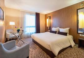 Teneo Apparthotel Bordeaux Begles