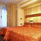 Туры во Францию в отели 1*, 2*, 3* для 2 взрослых на ноябрь 2026 - Hotel Modern Est