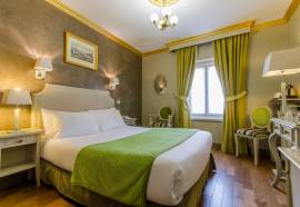 Golden Hotel Paris