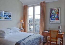 Hotel de la Place du Louvre