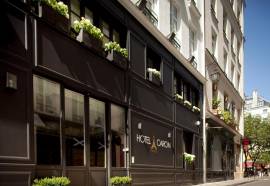 Hotel Caron