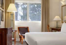 Le Meridien Paris Arc De Triomphe