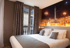 Dream Hotel Opera