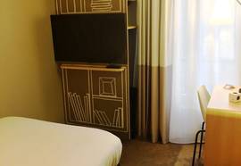 ibis Clichy Centre Mairie