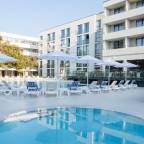 Туры в Хорватию в отели 1*, 2*, 3* для 2 взрослых на 11 дней от Paks 2026 - Park Plaza Arena Pula