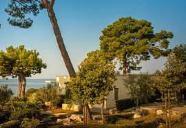 Isabella Island Villas