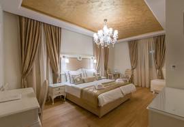 Piazza Heritage Hotel