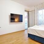 Раннего бронирования туры в Черногорию, в отели 4*, для 2 взрослых 2024 - Kala Rooms & Suites