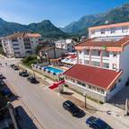 Горящие туры в Черногорию для 2 взрослых на 8 дней от Travelata на июнь 2026 - Hotel Akapulco
