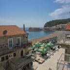 Горящие туры в Петровац Черногорию для 2 взрослых на 6 дней 2026 - Piazza Apartments