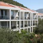 Горящие туры в Черногорию в лучшие отели для 2 взрослых на 14 дней 2026 - Villas Oliva