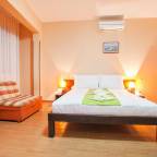 Недорогие туры в Черногорию, для 2 взрослых, на 16 дней, осень, от Интурист 2024 - Azur Villa Apartament