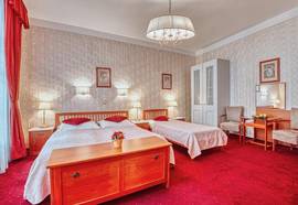 Salvator Hotel