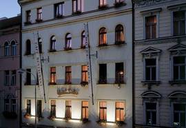 LOUREN HOTEL