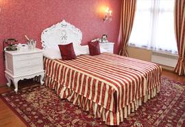 King Charles Boutique Residence