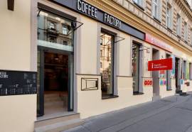 Royal Court Legerova