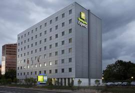 Holiday Inn Express Geneva Airport
