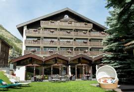 Mirabeau Hotel & Residence