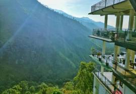 Ella Mount Heaven Hotel