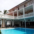 Туры в Негомбо Шри Ланку в лучшие отели 1*, 2*, 3* для 2 взрослых от Travelata на новый год 2025 - Oasis Beach Resort