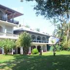 Туры в Шри Ланку, в лучшие отели, для 2 взрослых, на 12 дней, лето 2024 - Sri Gemunu Beach Resort