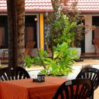 Для молодоженов туры в Шри Ланку в лучшие отели для 2 взрослых от Travelata 2026-2027 - Hotel Blue Note