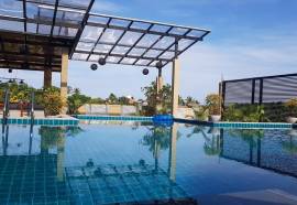 Pinnacle Boutique Villas