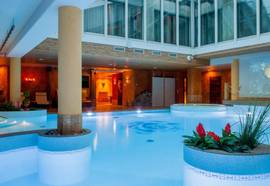 Grand Rose Spa
