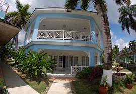 Beachcomber Club & Spa
