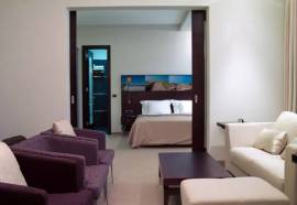 Hotel Townhouse 27