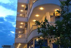 Summer Dream Hotel