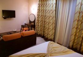Aragosta Hotel, Durres