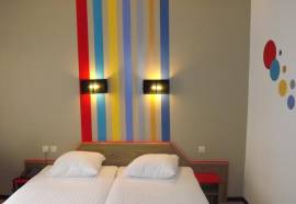 Floris Ustel Midi Hotel