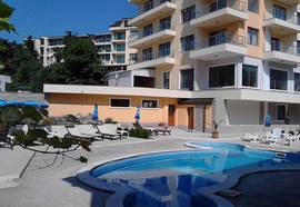 Golden House Apartments