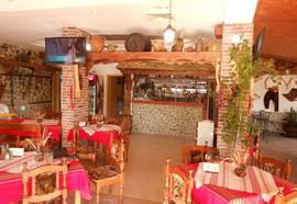 Sunny Holiday Aparthotel