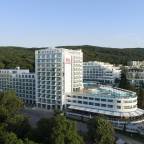 Премиальные туры в визовые страны в лучшие отели для 2 взрослых на 11 дней на июль 2026 - RIU Astoria