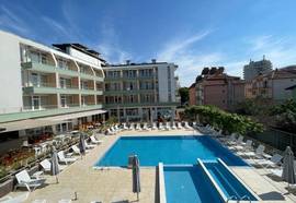 Onyx Hotel